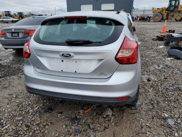 1FADP3K23EL293918 - 2014 FORD FOCUS SE SILVER photo 6