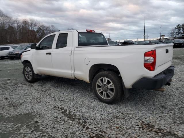 5TFRW5F12HX215238 - 2017 TOYOTA TUNDRA DOUBLE CAB SR/SR5 WHITE photo 2