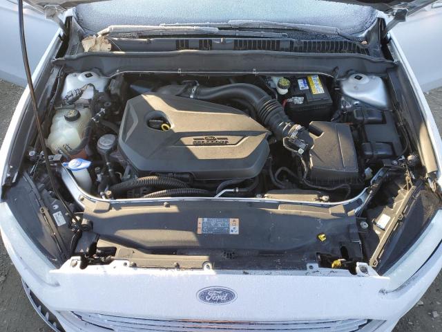 3FA6P0HRXDR198865 - 2013 FORD FUSION SE SILVER photo 11