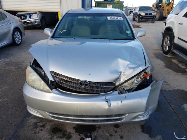 4T1BE32K84U791205 - 2004 TOYOTA CAMRY LE SILVER photo 5
