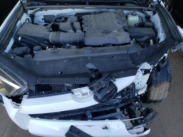 JTETU5JR0N5971260 - 2022 TOYOTA 4RUNNER TRAIL WHITE photo 11