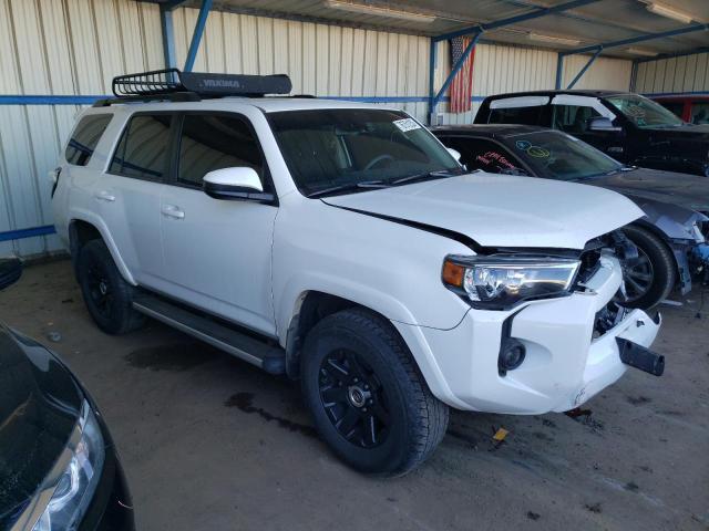 JTETU5JR0N5971260 - 2022 TOYOTA 4RUNNER TRAIL WHITE photo 4