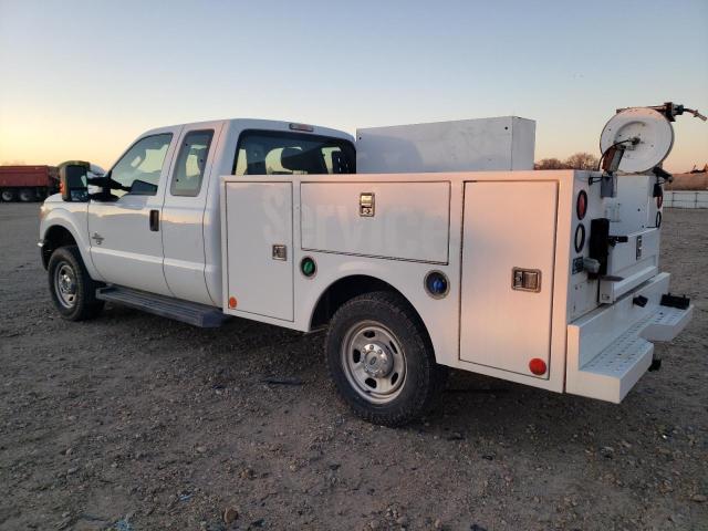 1FT7X2BT9GED00033 - 2016 FORD F250 SUPER DUTY WHITE photo 2