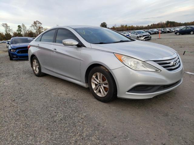 5NPEB4ACXEH862569 - 2014 HYUNDAI SONATA GLS SILVER photo 4