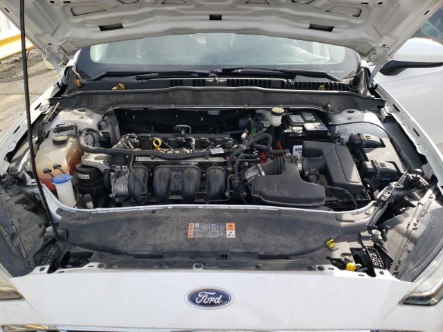 3FA6P0H79KR210077 - 2019 FORD FUSION SE SILVER photo 11