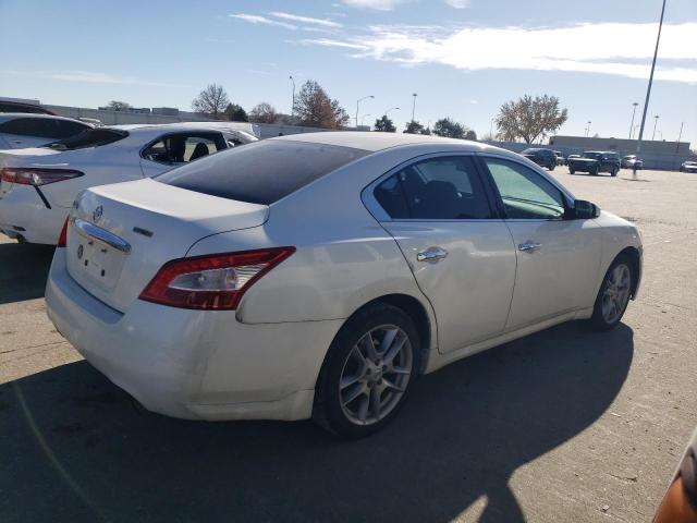 1N4AA5AP7AC830474 - 2010 NISSAN MAXIMA S WHITE photo 3