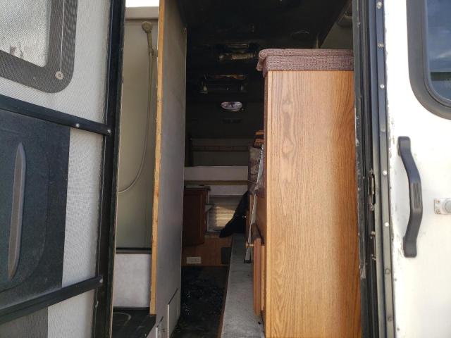 1NCB1150340103398 - 2005 ARCT CAMPER WHITE photo 7