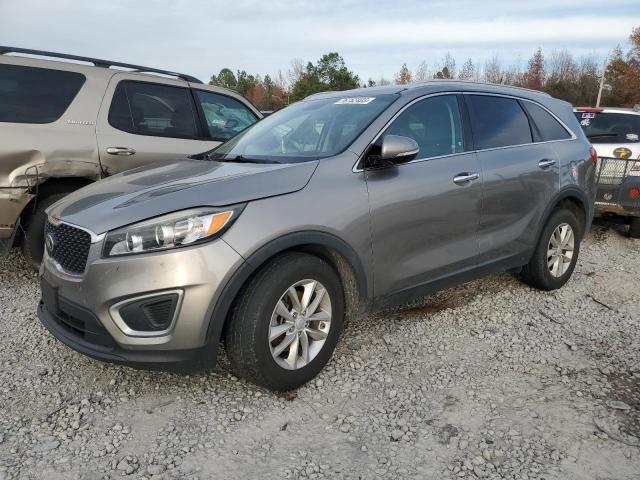 2017 KIA SORENTO LX, 