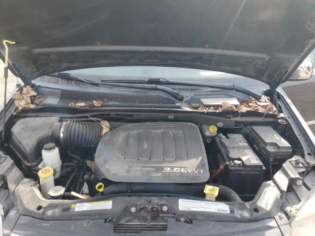 2A4RR8DG8BR704761 - 2011 CHRYSLER TOWN & COU TOURING L BLACK photo 12