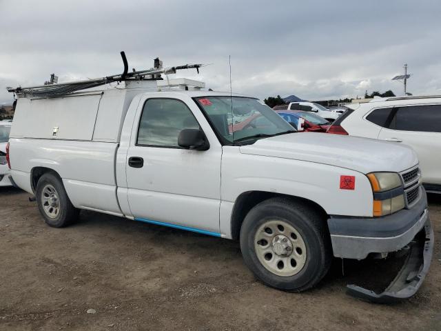 1GCEC14X67Z146421 - 2007 CHEVROLET SILVERADO C1500 CLASSIC WHITE photo 4