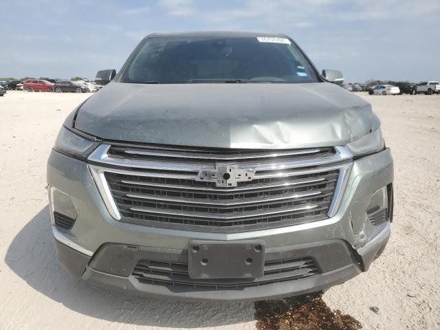 1GNEVHKW7NJ114108 - 2022 CHEVROLET TRAVERSE LT GRAY photo 5