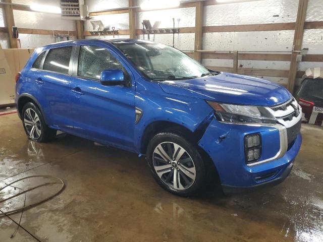 JA4APUAU6MU008444 - 2021 MITSUBISHI OUTLANDER ES BLUE photo 4