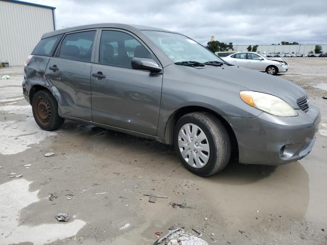 2T1KR32E58C707136 - 2008 TOYOTA COROLLA MA XR GRAY photo 4