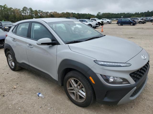 KM8K22AB3PU038819 - 2023 HYUNDAI KONA SE SILVER photo 4