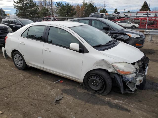 JTDBT4K35B1408666 - 2011 TOYOTA YARIS WHITE photo 4