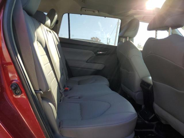 5TDHZRBH8MS127520 - 2021 TOYOTA HIGHLANDER XLE BURGUNDY photo 11