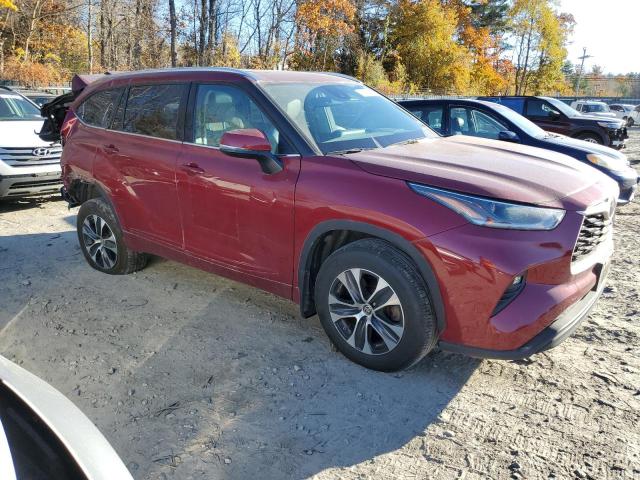 5TDHZRBH8MS127520 - 2021 TOYOTA HIGHLANDER XLE BURGUNDY photo 4