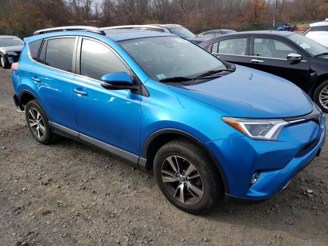 2T3RFREV4HW549125 - 2017 TOYOTA RAV4 XLE BLUE photo 4