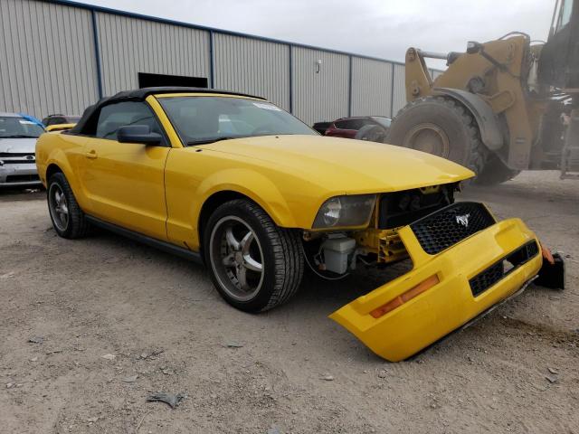 1ZVFT84N055241120 - 2005 FORD MUSTANG GOLD photo 4
