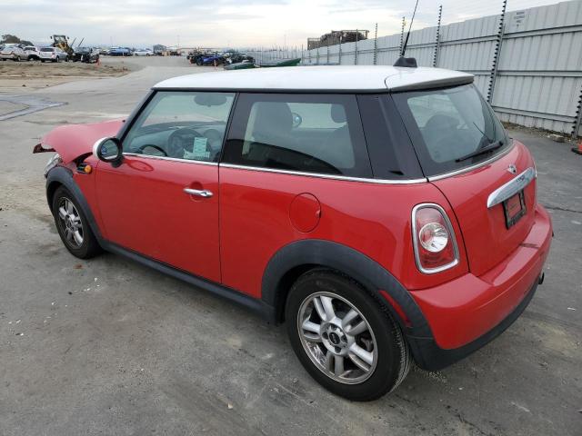 WMWSU3C59DT549445 - 2013 MINI COOPER RED photo 2