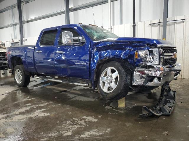 1GC1KYE89EF176917 - 2014 CHEVROLET SILVERADO K2500 HEAVY DUTY LTZ BLUE photo 4