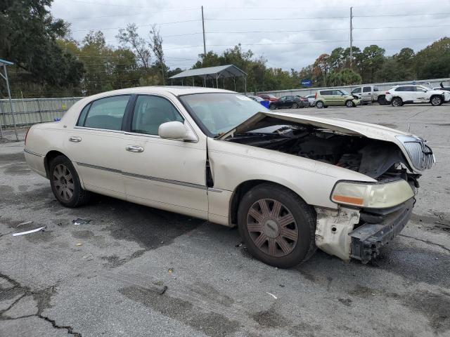 1LNHM83W33Y678717 - 2003 LINCOLN TOWN CARTIER BEIGE photo 4