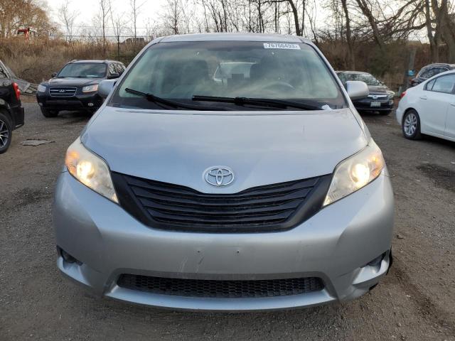 5TDZK3DC1CS206338 - 2012 TOYOTA SIENNA GRAY photo 5