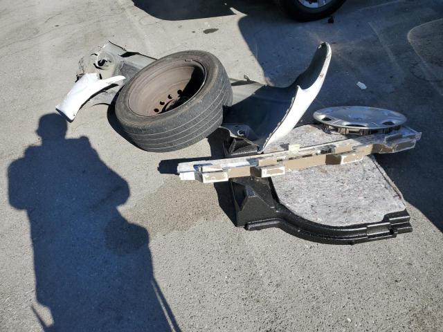 JTLKE50E681045330 - 2008 TOYOTA SCION XB 白色 照片 13