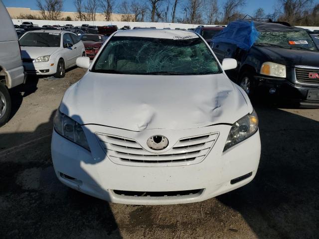 4T1BE46K07U545947 - 2007 TOYOTA CAMRY CE WHITE photo 5