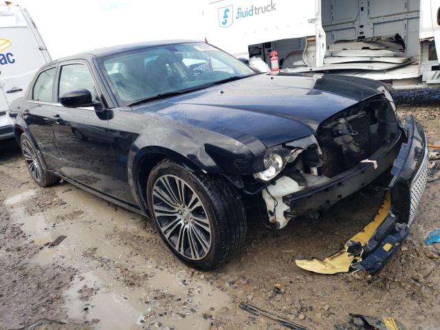 2C3CA2CV8AH329639 - 2010 CHRYSLER 300 S BLACK photo 4