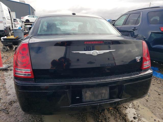 2C3CA2CV8AH329639 - 2010 CHRYSLER 300 S BLACK photo 6