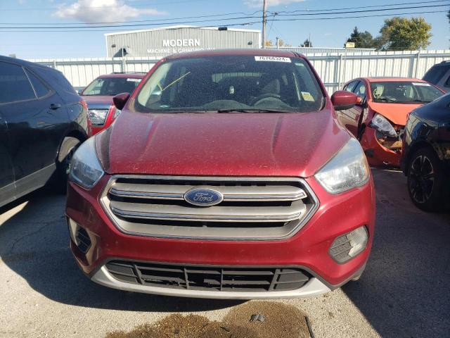 1FMCU0GD4HUD57059 - 2017 FORD ESCAPE SE MAROON photo 5