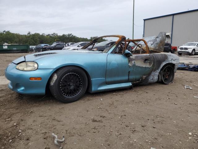 JM1NB353120220612 - 2002 MAZDA MX-5 MIATA BASE TURQUOISE photo 1