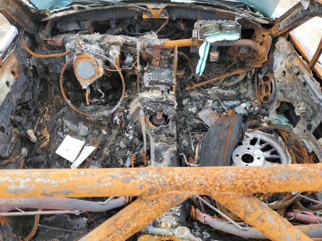 JM1NB353120220612 - 2002 MAZDA MX-5 MIATA BASE TURQUOISE photo 8