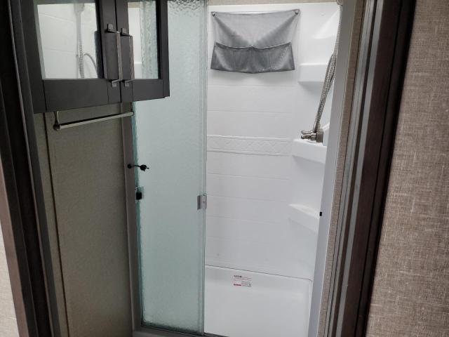 573TR382XN3337459 - 2022 GRAN REFLECTION 白色 照片 9