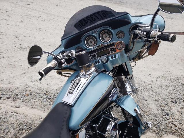 1HD1FC4117Y630644 - 2007 HARLEY-DAVIDSON FLHTCUI ორფეროვანი ფოტო 5