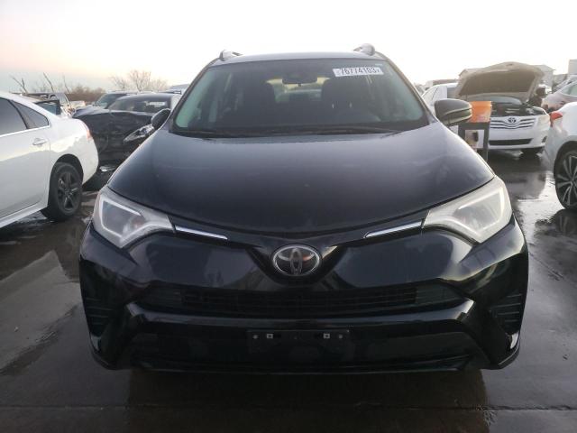 2T3ZFREV7HW332314 - 2017 TOYOTA RAV4 LE BLACK photo 5