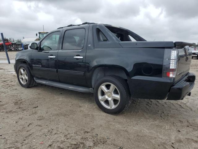 3GNMCFE05BG121584 - 2011 CHEVROLET AVALANCHE LT BLACK photo 2