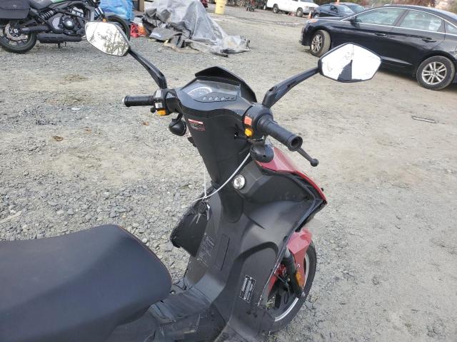 LLPTGKDH1N1040150 - 2023 JIAJ MOPED TWO TONE photo 5