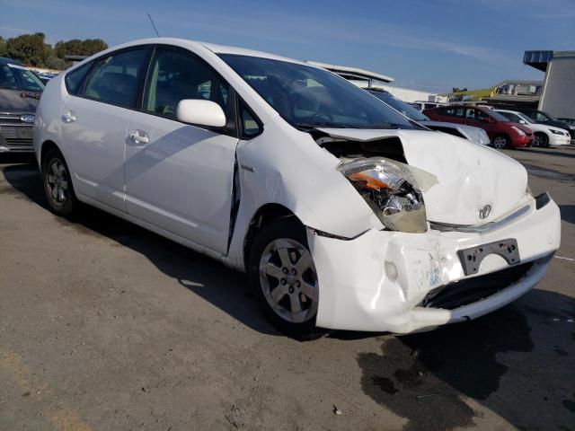 JTDKB20U897837293 - 2009 TOYOTA PRIUS WHITE photo 4