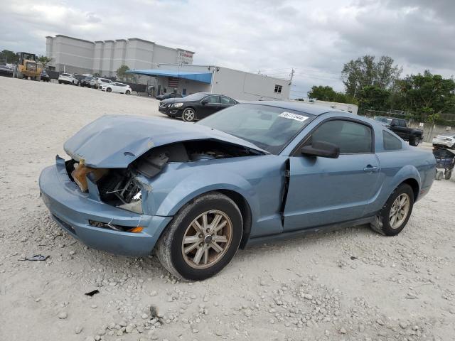 2005 FORD MUSTANG, 