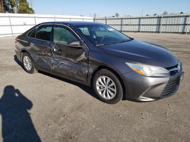 4T1BF1FK9HU648104 - 2017 TOYOTA CAMRY LE GRAY photo 4