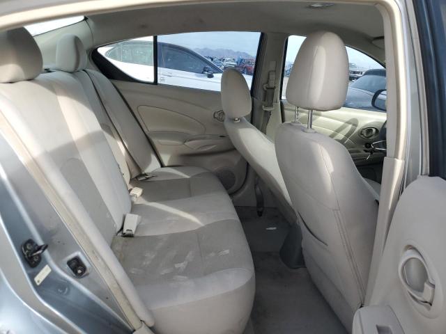 3N1CN7AP8CL855591 - 2012 NISSAN VERSA S GRAY photo 10