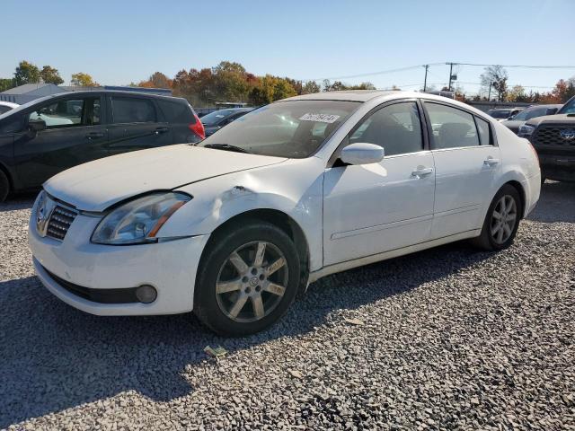 2004 NISSAN MAXIMA SE, 