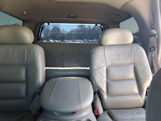 5LMFU28A1YLJ33053 - 2000 LINCOLN NAVIGATOR 银色 照片 10