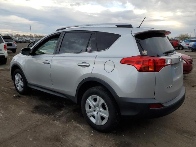 JTMBFREV4FJ022084 - 2015 TOYOTA RAV4 LE SILVER photo 2