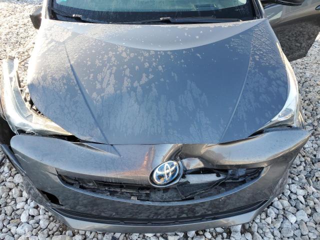 JTDKARFU7J3057848 - 2018 TOYOTA PRIUS GRAY photo 11