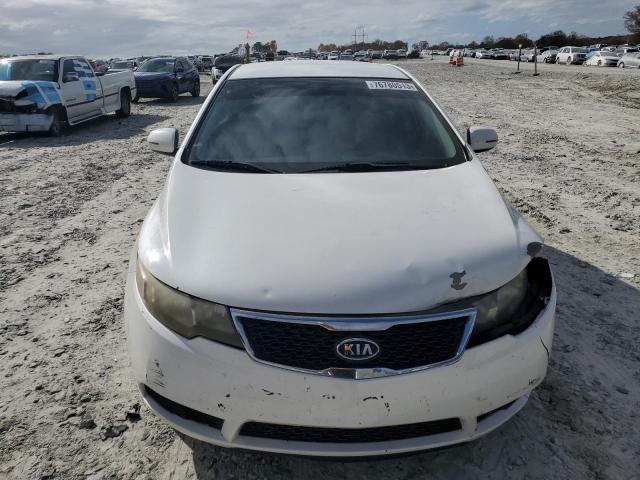 KNAFU4A29C5580326 - 2012 KIA FORTE EX WHITE photo 5