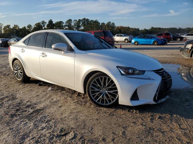 JTHBA1D27H5045523 - 2017 LEXUS IS 200T WHITE photo 4