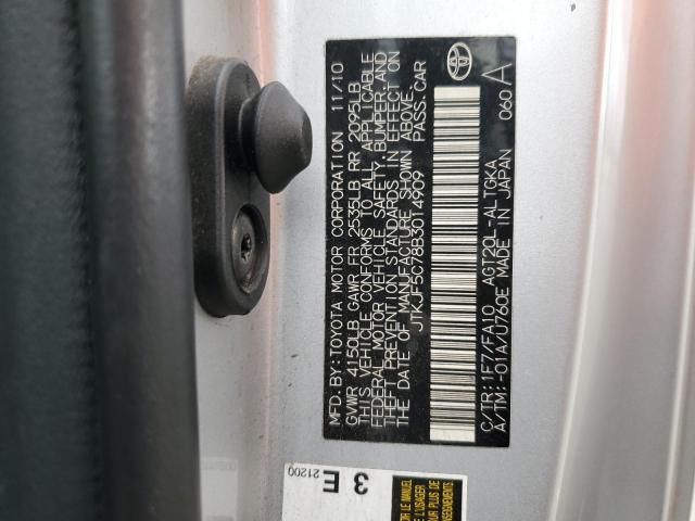 JTKJF5C78B3014909 - 2011 TOYOTA SCION TC 银色 照片 13